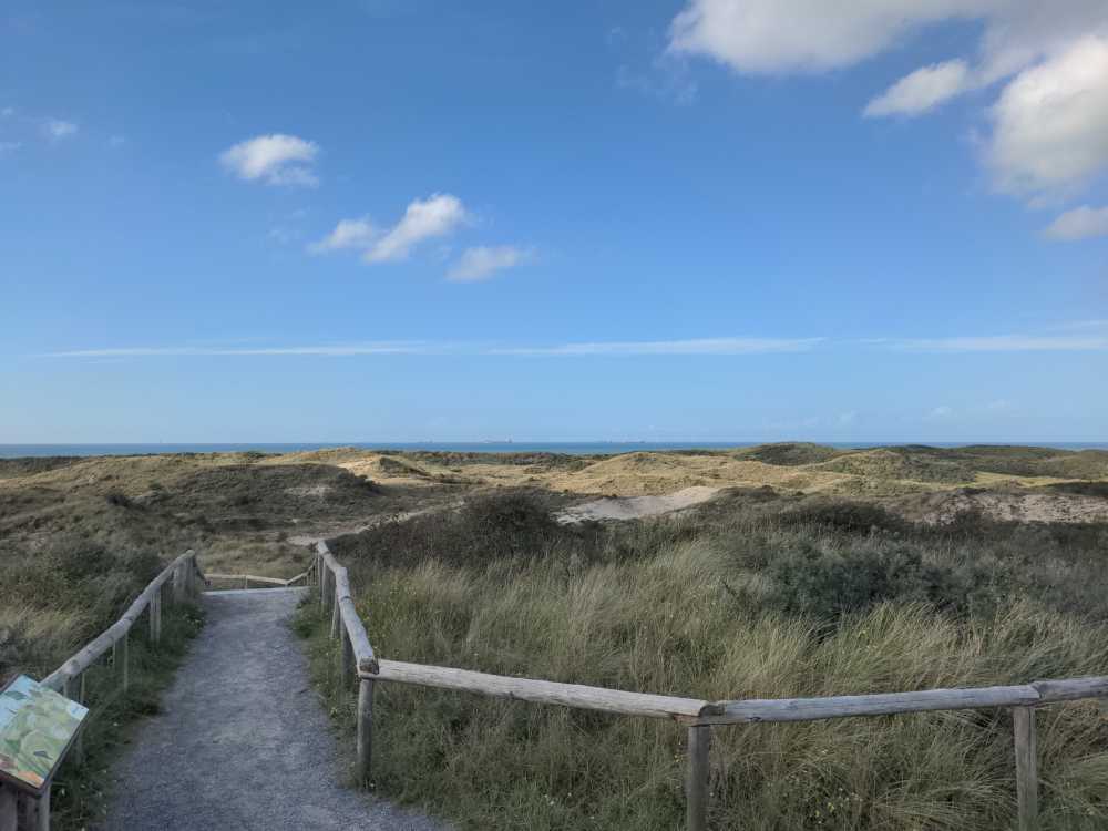 Radreise Nordsee -Tag 6 Zuid-Holland, Maassluis, Hoek van Holland ; Rhein Maas Mündung, Den Haag, Dünen, Strand, Nordsee, 