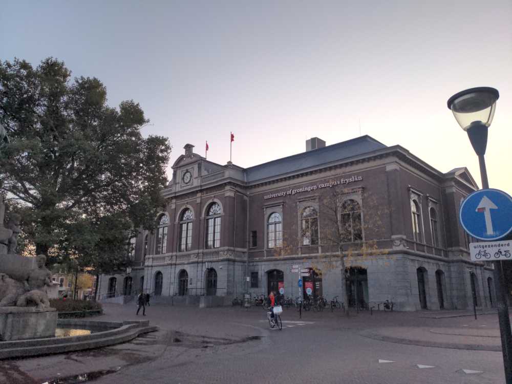 Radreise Nordsee -Radreise Nordsee -Tag  Noord-Holland  - Friesland, IJsselmeer, Polder, Schleusen, Damm, Deich Leeuwarden   