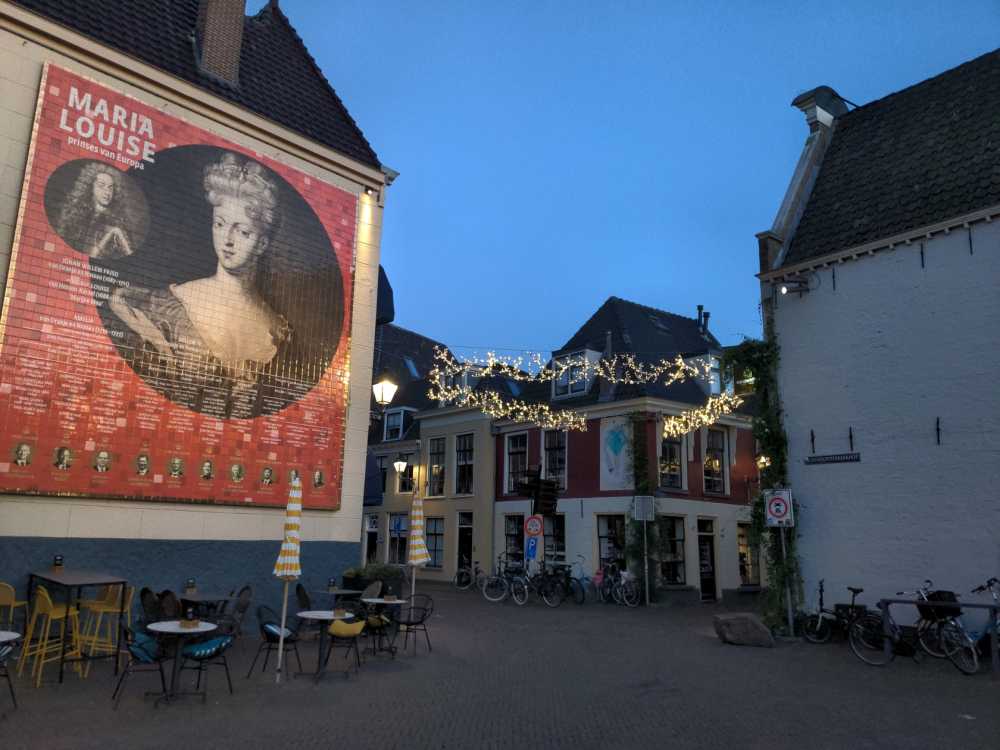 Radreise Nordsee -Radreise Nordsee -Tag  Noord-Holland  - Friesland, IJsselmeer, Polder, Schleusen, Damm, Deich Leeuwarden   