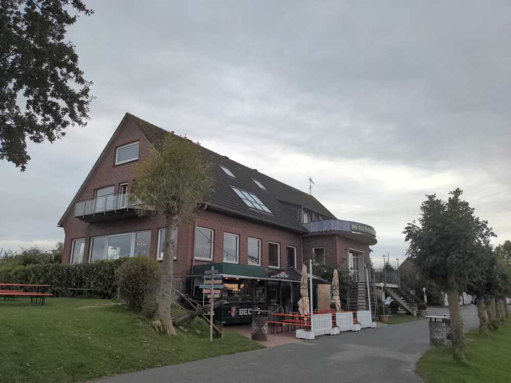 Radreise Nordsee -Fedderwaddersiel, Bremerhafen, Wattenmeer Containerwschiffe Fischerboote , Wesermündung, Fischerhavn, Ebbe, Flut, Fischerdorf, Zelten mit Meerblick 