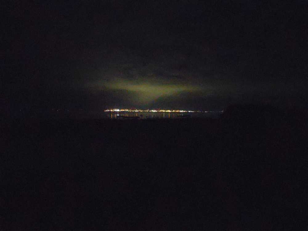 Radreise Nordsee -Fedderwaddersiel, Bremerhafen, Wattenmeer Containerwschiffe Fischerboote , Wesermündung, Fischerhavn, Ebbe, Flut, Fischerdorf, Zelten mit Meerblick 