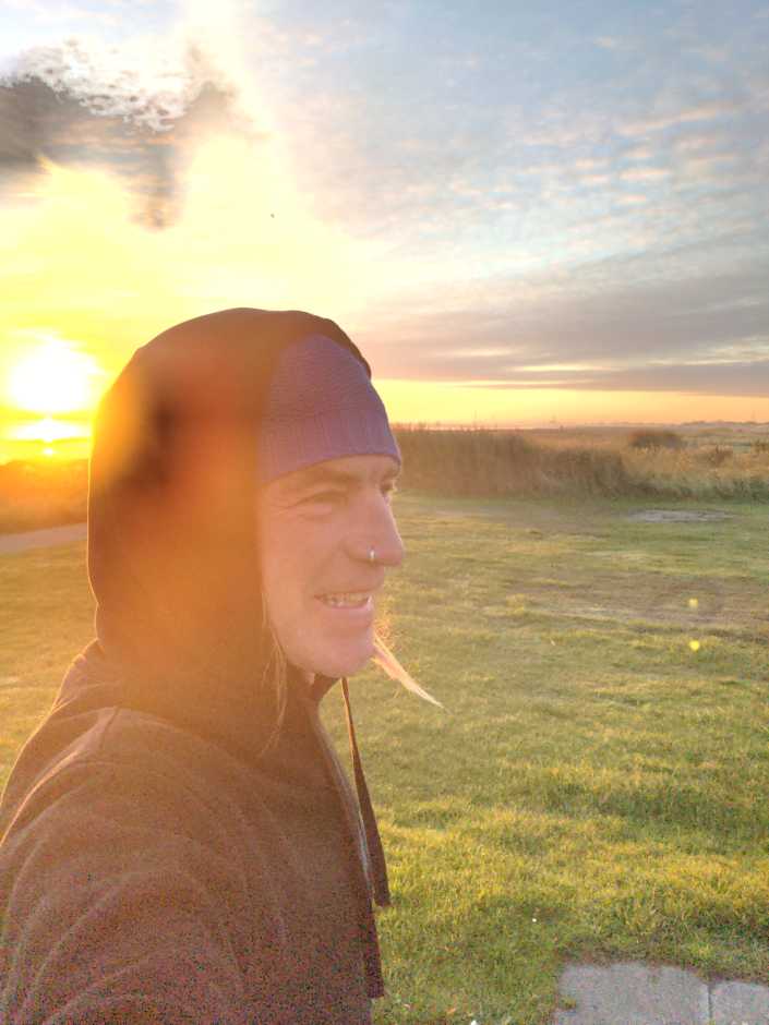 Radreise Nordsee -Fedderwaddersiel, Bremerhafen, Wattenmeer Containerwschiffe Fischerboote , Wesermündung, Fischerhavn, Ebbe, Flut, Fischerdorf, Zelten mit Meerblick, Weser, Bremen 