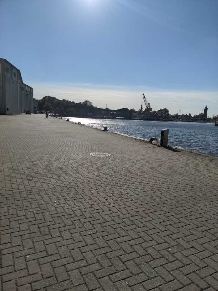 Radreise Nordsee -Fedderwaddersiel, Bremerhafen, Wattenmeer Containerwschiffe Fischerboote , Wesermündung, Fischerhavn, Ebbe, Flut, Fischerdorf, Zelten mit Meerblick, Weser, Bremen 