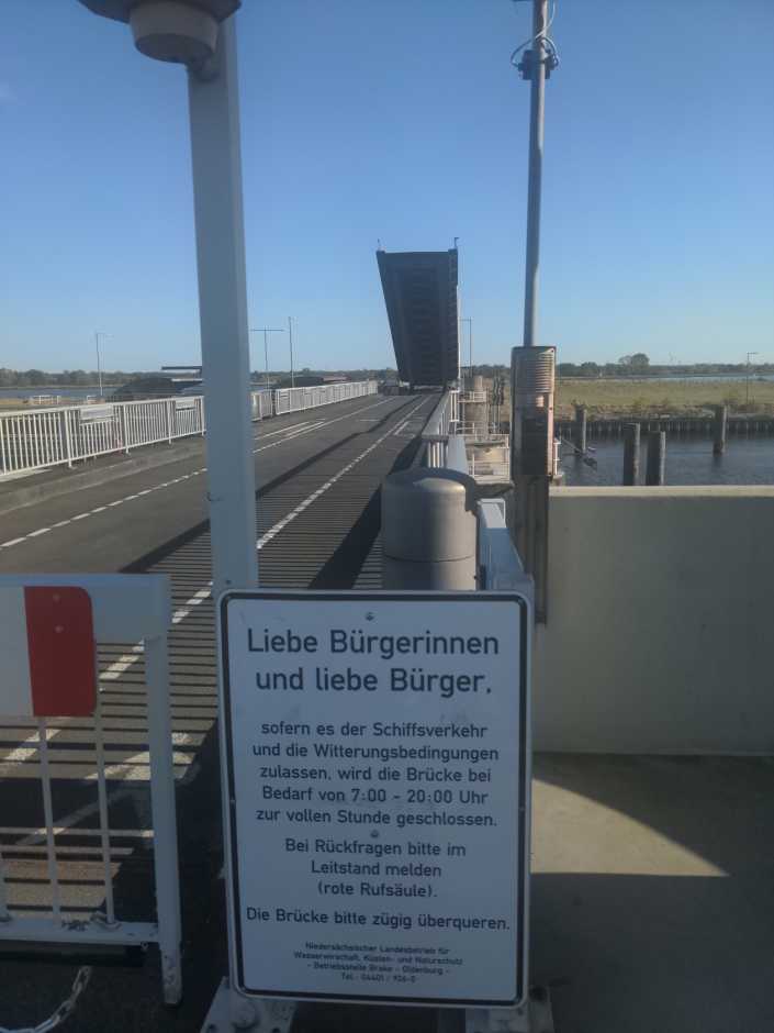 Radreise Nordsee -Fedderwaddersiel, Bremerhafen, Wattenmeer Containerwschiffe Fischerboote , Wesermündung, Fischerhavn, Ebbe, Flut, Fischerdorf, Zelten mit Meerblick, Weser, Bremen 
