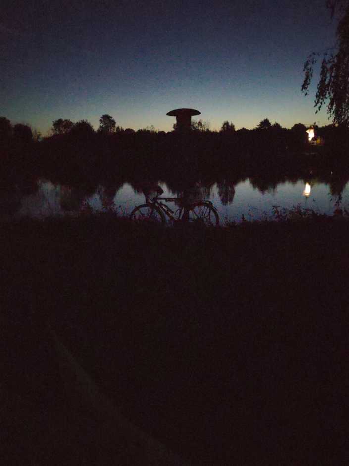 Weser - Horstedt Stolzenau erste Hügel tauchen auf