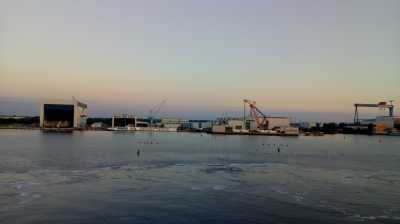 Warnemünde - Hafeneinfahrt nach Rostock