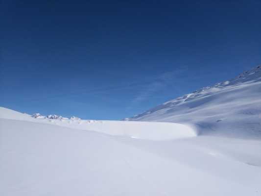 Alteschgletscher und Fieschergletscher Marjälen Stausee und Bach, Gletscherstübli