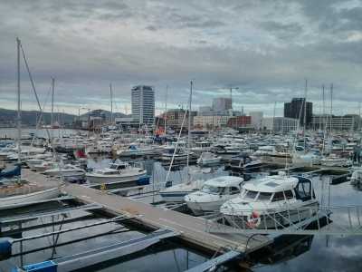   Bødø, Hafen und Stadtzentrum