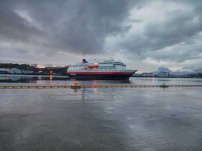   Bødø, Hafen und Stadtzentrum